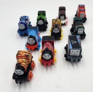 Thomas The Tank Engine Train & Friends Lot Of 10 Minis Micro Gullane Mattel 2014